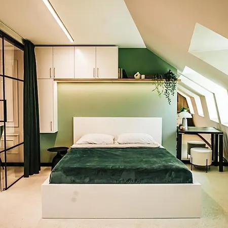 The Loft - Parking - Washer&dryer - Port View - Balcony Burgas City