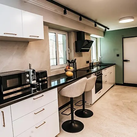The Loft - Parking - Washer&dryer - Port View - Balcony Apartment Burgas